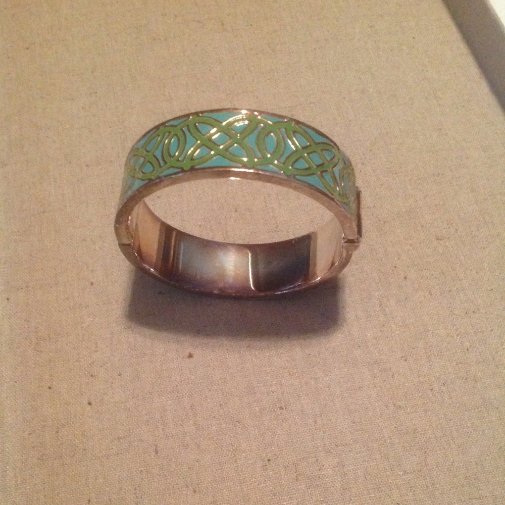 Stella & Dot Eleanor bangle in green/turquoise